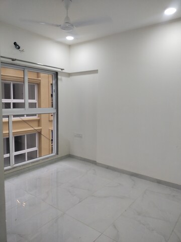 Room in 1 BHK Apartment at Roha Vatika, Kurla East – for Rent