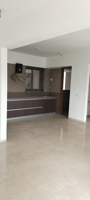 Room in 3 BHK Apartment at Addor Cloud 9, Satellite – for Sale