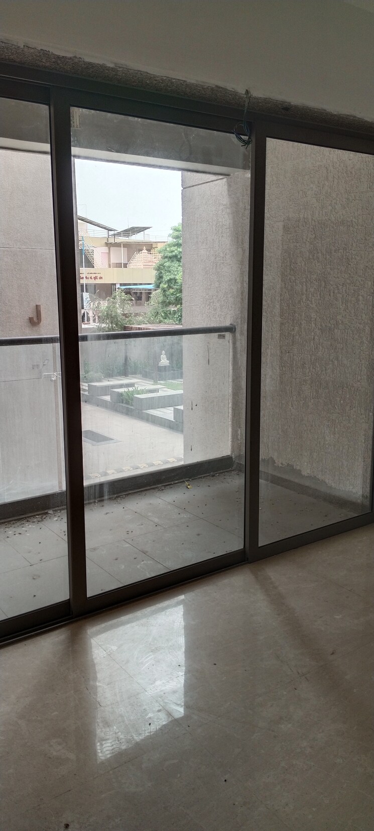 Room, addor-cloud-9 3 Bedroom 2295 Sq.Ft. Apartment In Satellite Ahmedabad 9014377