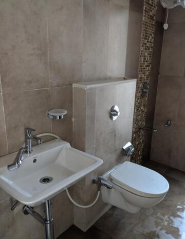 Bathroom in 3 BHK Apartment at Ashar Sapphire, Kapur Bawdi – for Rent