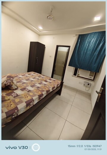Bedroom in 2 BHK Apartment at Gomti Nagar – for Rent