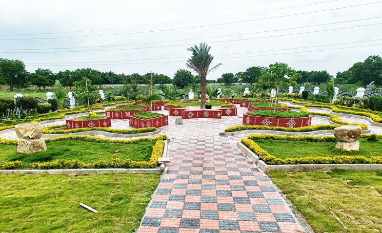 Garden, pavan-green-aero-view  210 Sq.Yd. Plot In Tukkuguda Hyderabad 9014400