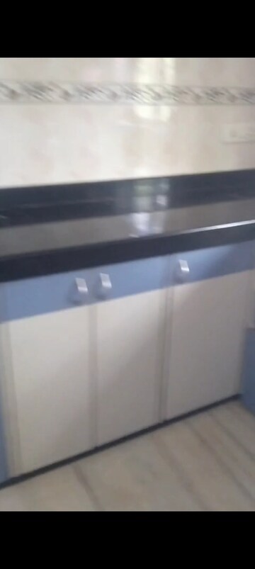 Furnished Amenities in 1 BHK Apartment at Kurla West – for Rent