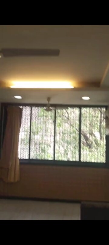 Bedroom in 1 BHK Apartment at Kurla West – for Rent