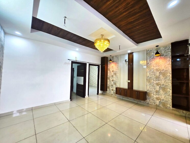 Room, dhakoli 3 Bedroom 125 Sq.Yd. Apartment In Dhakoli Zirakpur 9014421