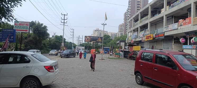 Exterior View, crossing republic Commercial Shop 316 Sq.Ft. In Crossing Republic Ghaziabad 9014412