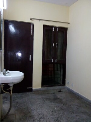 Bathroom in 1 BHK Apartment at Sarita Vihar – for Sale
