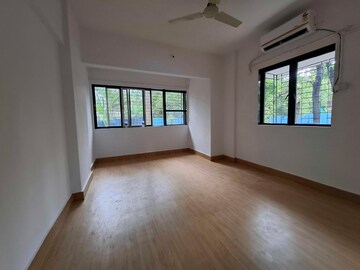 2 BHK Apartment For Rent in DLH Sorrento, Veera Desai Road