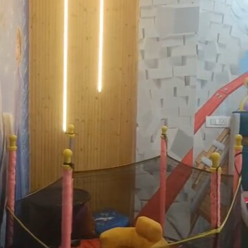Bathroom in 4 BHK Builder Floor at Rohini Sector 23 – for Sale