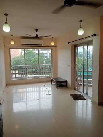 2 BHK Apartment For Rent in DLH Sorrento, Veera Desai Road