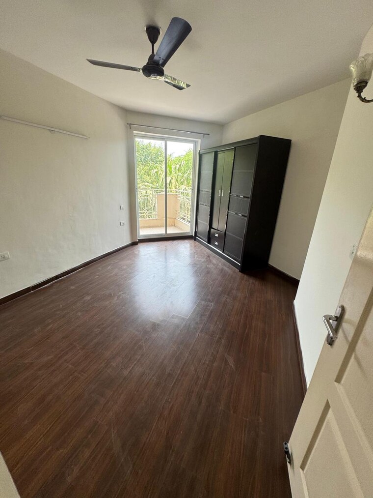 Room, sector 66 2 Bedroom 1395 Sq.Ft. Apartment In Sector 66 Mohali 9014467