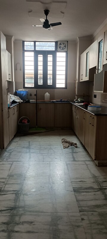 6 BHK Villa For Rent in Sector 41