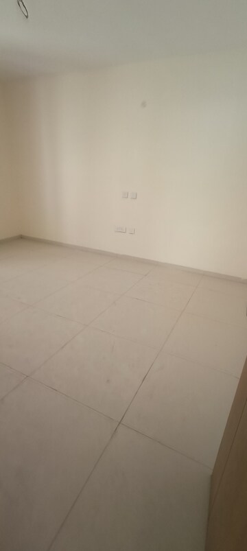 Room in 3 BHK Apartment at Vamsiram West Wood, Tolichowki – for Sale