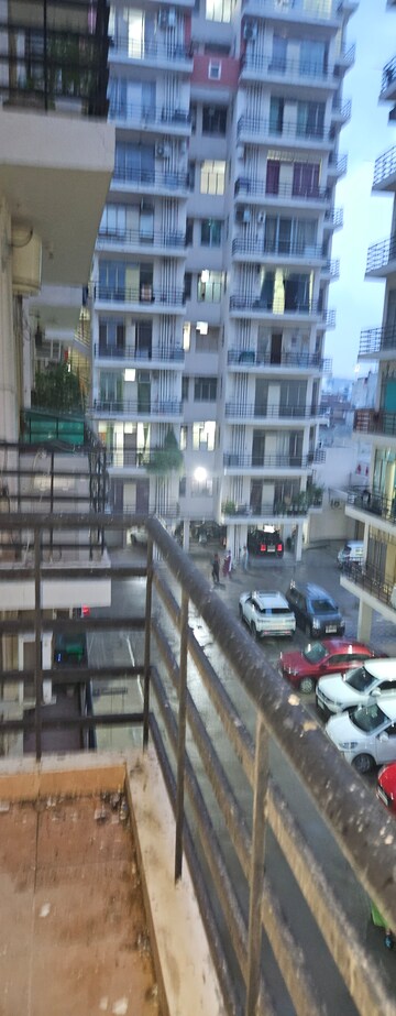 2 BHK Apartment For Rent in Lotus Homz, Sector 111