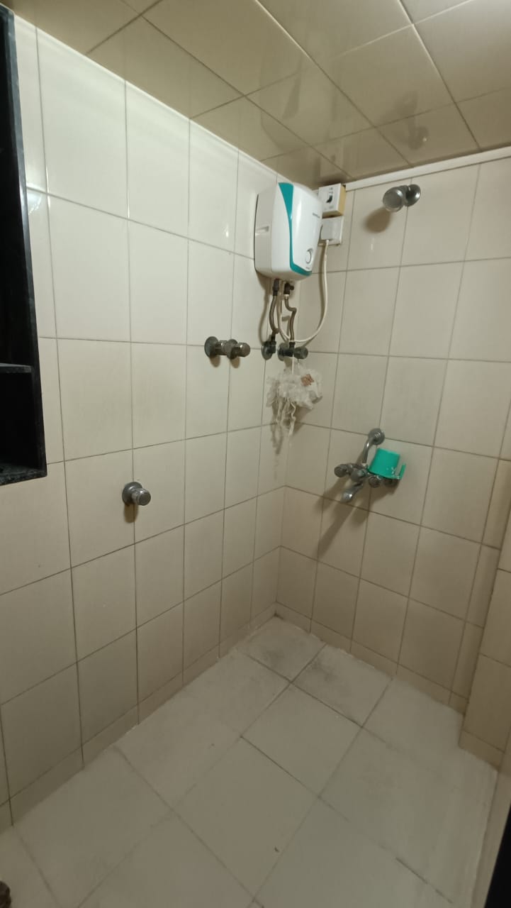 1 RkApartment For Rent in Raj Dahisar