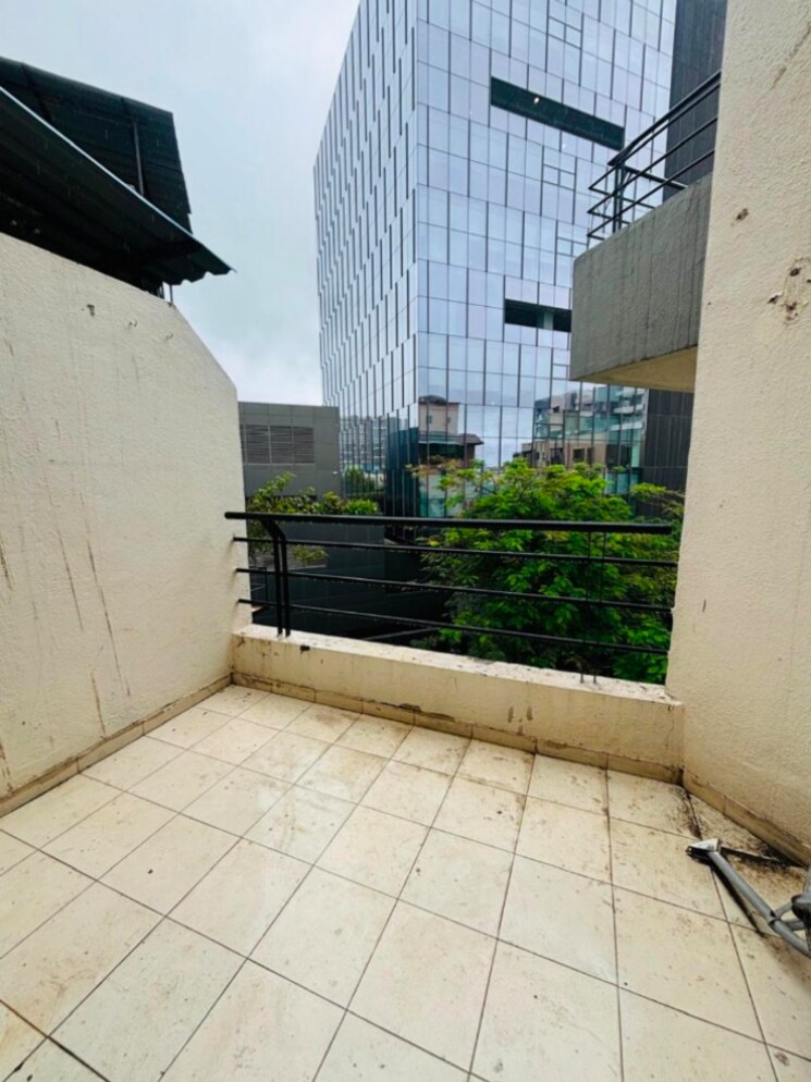 Balcony, viman-pride 2 Bedroom 1100 Sq.Ft. Apartment In Viman Nagar Pune 9014610