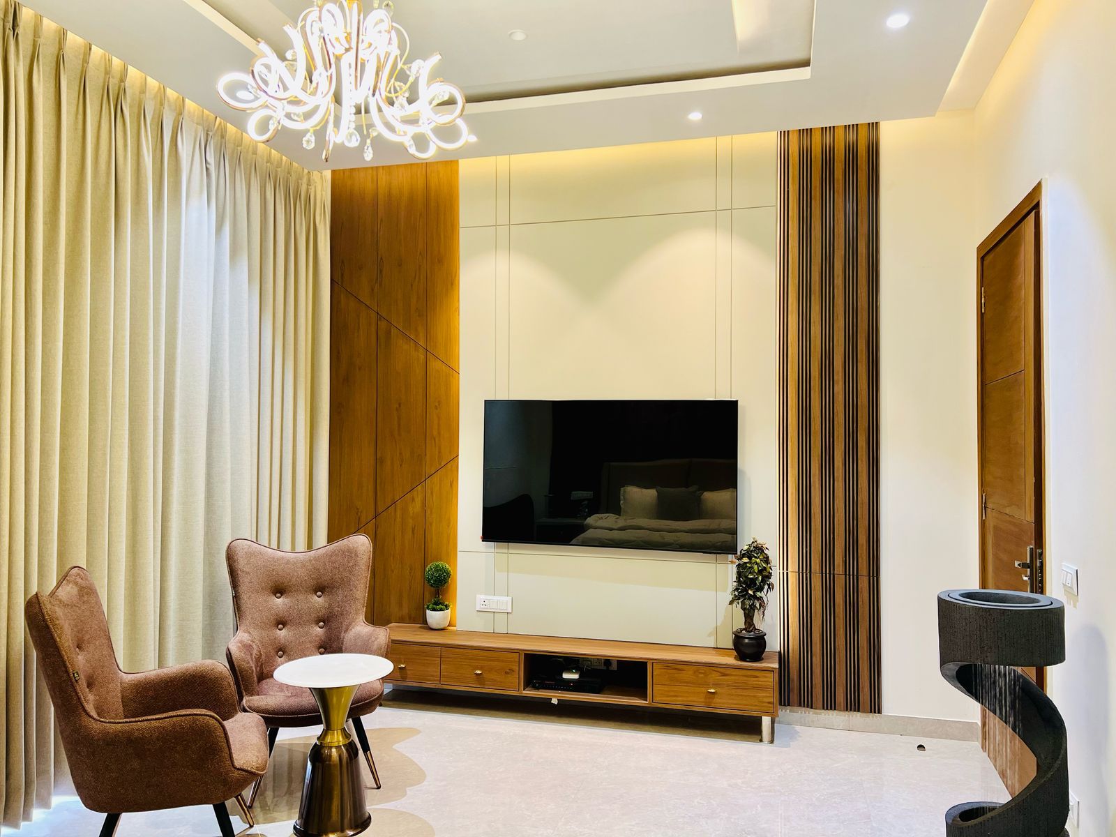 3 BHK + Pooja Room 1650 Sq.Ft. Apartment in Sushma Grande Nxt