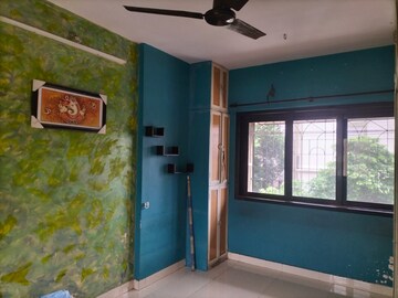 1 RK Apartment For Rent in Deep CHS Borivali West, Borivali West