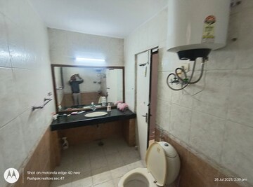 Kitchen in 3 BHK Apartment at Tarun CGHS, Sector 47 – for Rent
