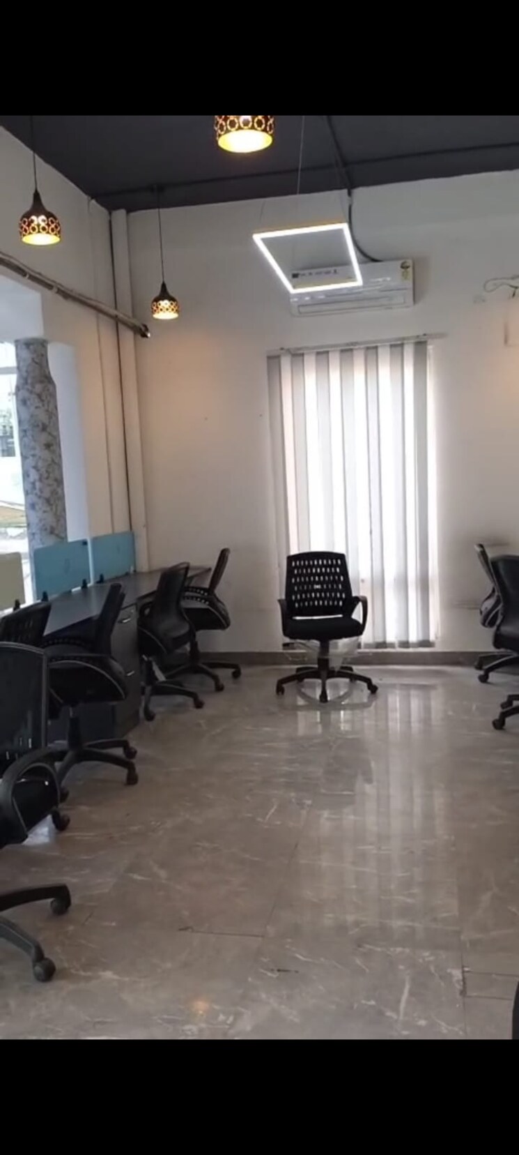 Team Area, sector 16 Commercial Office Space 800 Sq.Ft. In Sector 16 Noida 9014706