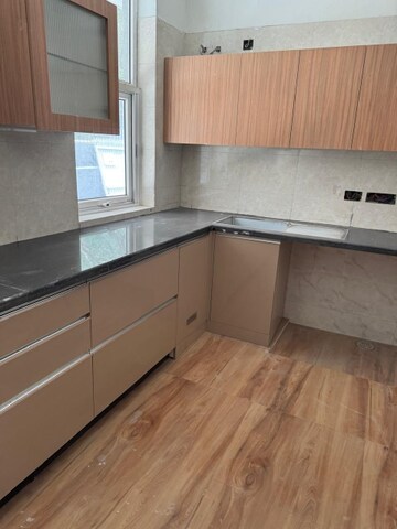 Kitchen in 6+ BHK Independent House at South Extension ii – for Rent
