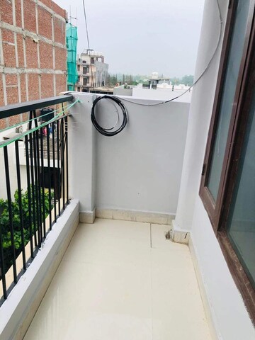 Balcony in 2 BHK Builder Floor at Saket – for Rent