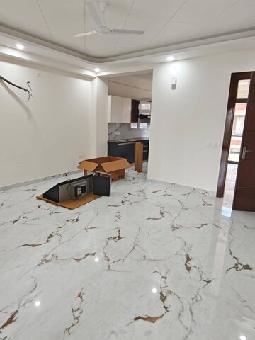 Living Room in 3 BHK Builder Floor at Saket – for Rent