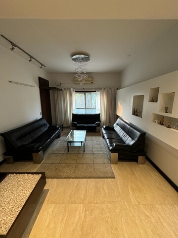 Living Room in 5 BHK Penthouse at Emmanuel Pearl, Rest House Road – for Sale
