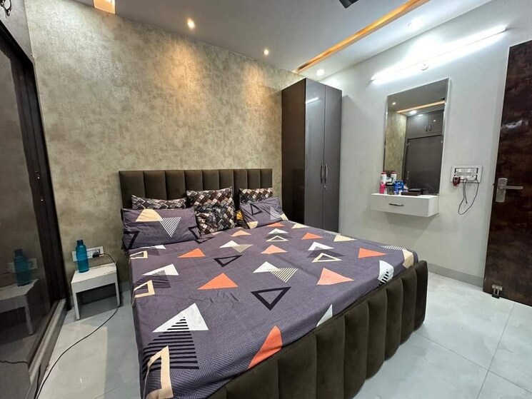 Master Bedroom, saket 3 Bedroom 1500 Sq.Ft. Builder Floor In Saket Delhi 9014740