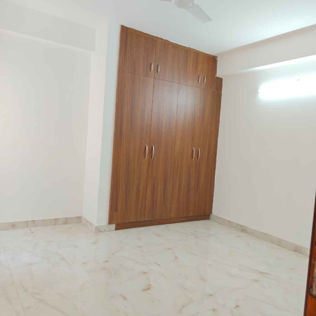 2 BHK Builder Floor For Rent in Saket