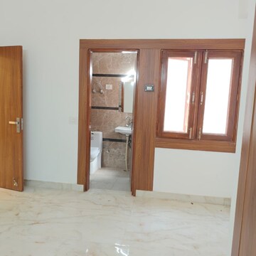 Bathroom in 2 BHK Builder Floor at Saket – for Rent