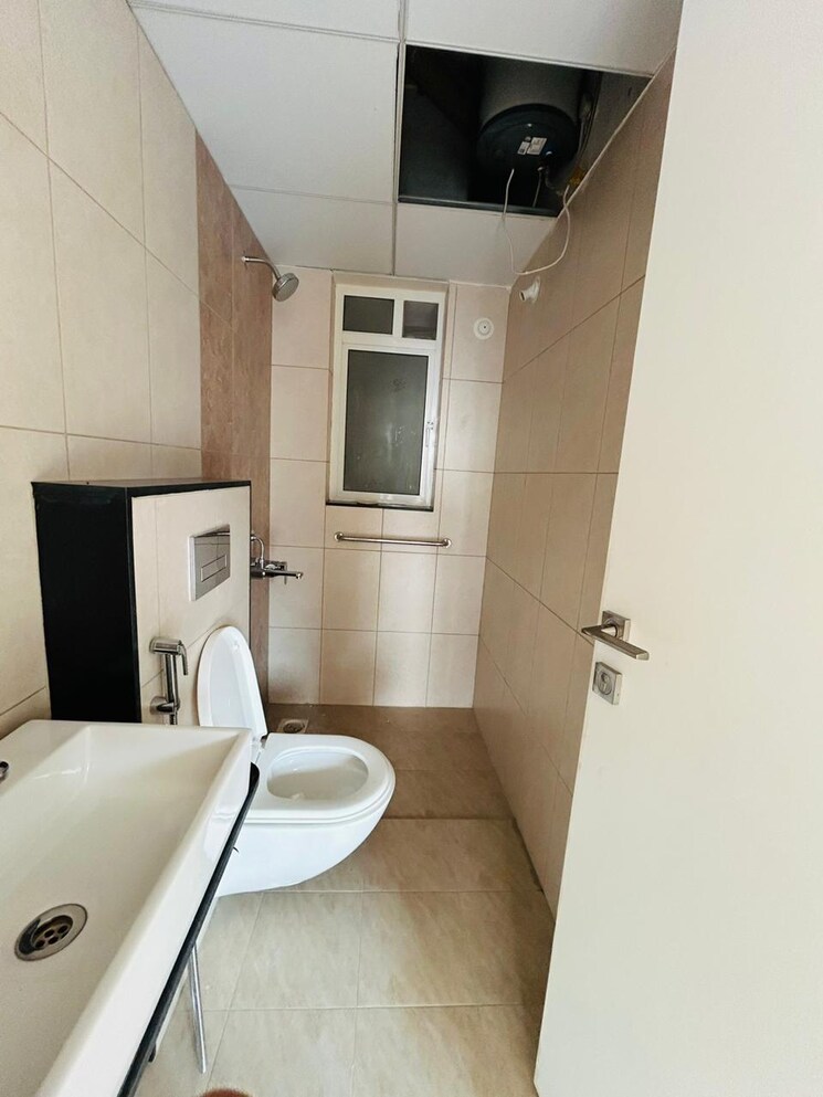 Bathroom, godrej-hillside 2 Bedroom 750 Sq.Ft. Apartment In Mahalunge Pune 9014748