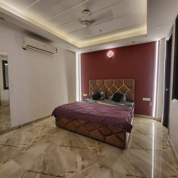 Bedroom in 2 BHK Builder Floor at Saket – for Rent