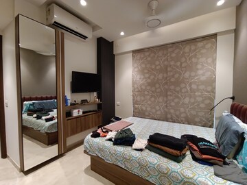 Bedroom in 3 BHK Apartment at Kanakia Silicon Valley, Powai – for Rent