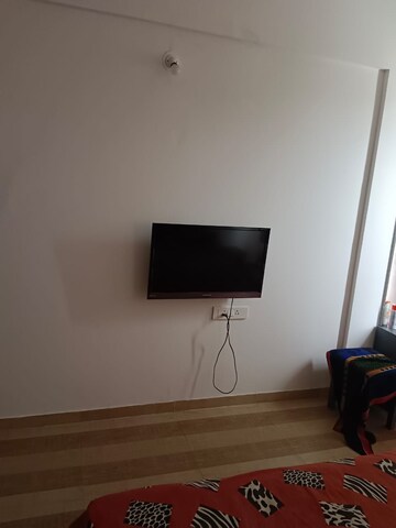 Furnished Amenities in 2 BHK Apartment at Kohinoor Tinsel Town, Hinjewadi – for Rent