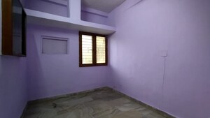 Room in 2 BHK Apartment at Jasola Vihar – for Sale