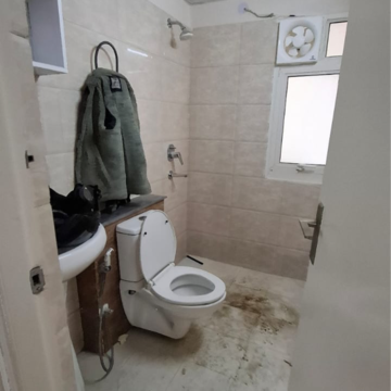Bathroom in 2 BHK Apartment at Wave Executive Floors, Bayana – for Rent