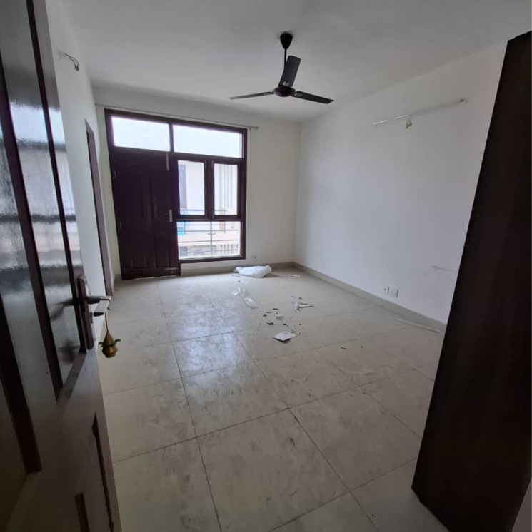 Room, wave-floors-premium 3.5 Bedroom 2500 Sq.Ft. Builder Floor In Wave City Ghaziabad 9014810