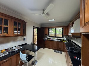 Team Area in 4 BHK Villa at Manyata Residency, Nagavara – for Sale