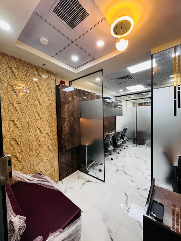 Team Area, alphathum Commercial Office Space 532 Sq.Ft. In Sector 90 Noida 9014836