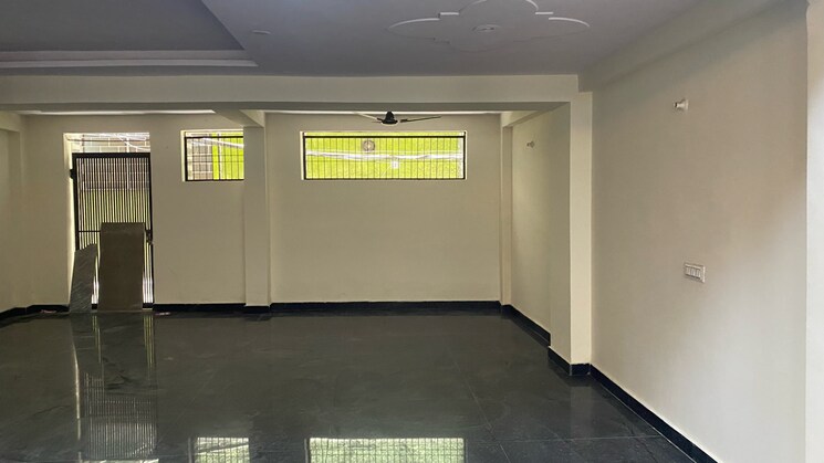 Room, mahavir enclave 2 Bedroom 60 Sq.Yd. Builder Floor In Mahavir Enclave Delhi 9014843