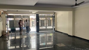 Parking in 2 BHK Builder Floor at Mahavir Enclave – for Sale