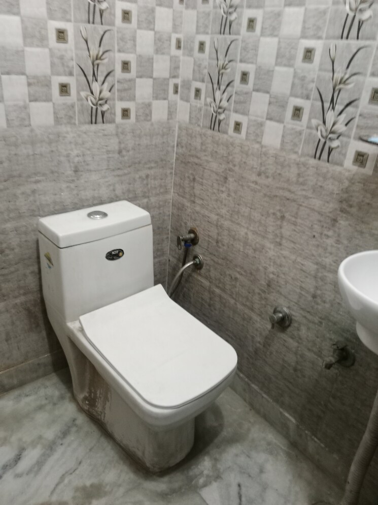 Attached Bathroom, shanti nagar 1 Bedroom 225 Sq.Ft. Builder Floor In Shanti Nagar Panipat 9014849