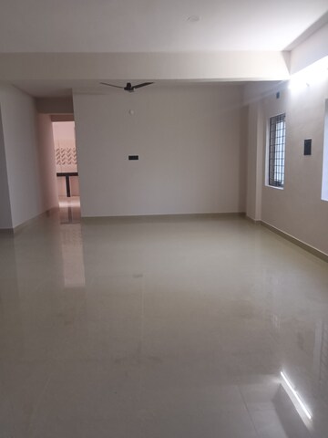 Room in 3 BHK Apartment at Manikonda – for Rent