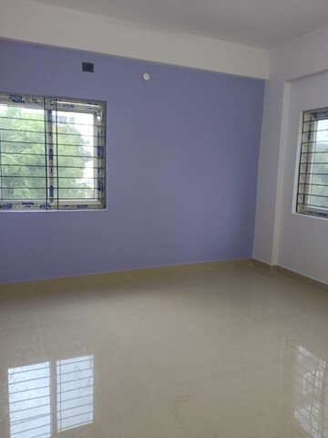 Room in 3 BHK Apartment at Manikonda – for Rent