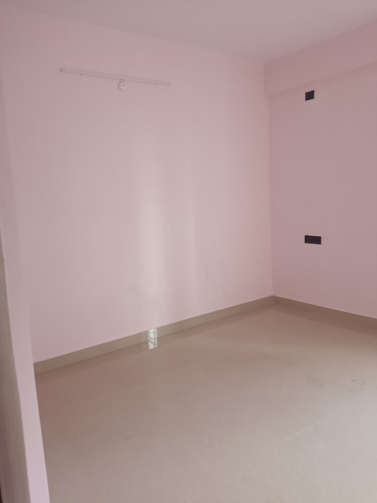 Room, narsingi 3 Bedroom 1700 Sq.Ft. Apartment In Narsingi Hyderabad 9014852