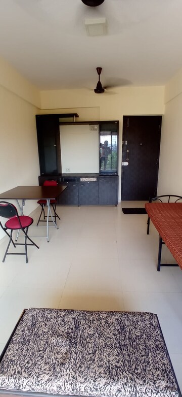 Room in 2 BHK Apartment at Ghansoli – for Rent