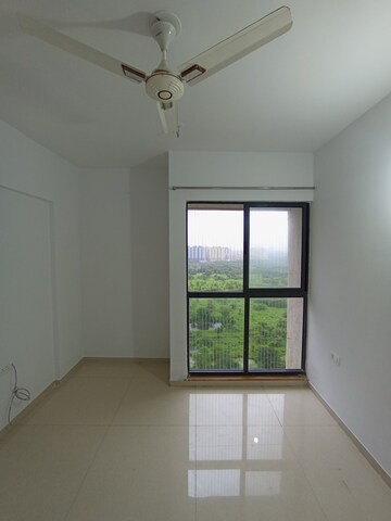 Master Bedroom in 2 BHK Apartment at Lodha Palava Downtown Dombivli East, Dombivli East – for Rent