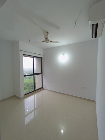 Master Bedroom in 2 BHK Apartment at Lodha Palava Downtown Dombivli East, Dombivli East – for Rent