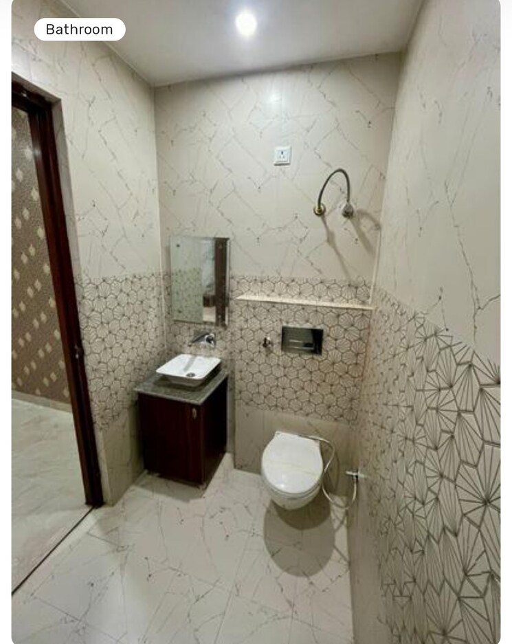 Bathroom, ambala highway 3 Bedroom 115 Sq.Yd. Apartment In Ambala Highway Zirakpur 9014884
